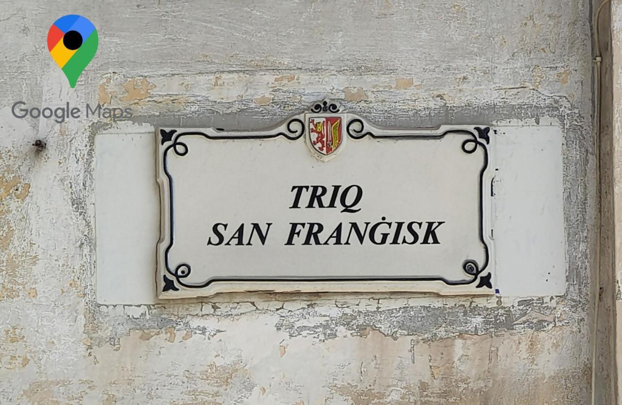 Valletta Door Флоріана Екстер'єр фото